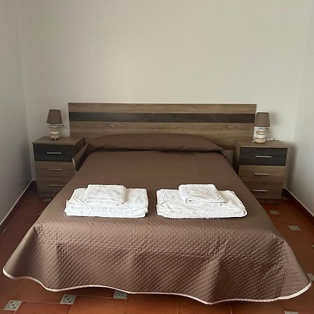 Duplex En San Bartolome De La Torre Villa ภายนอก รูปภาพ